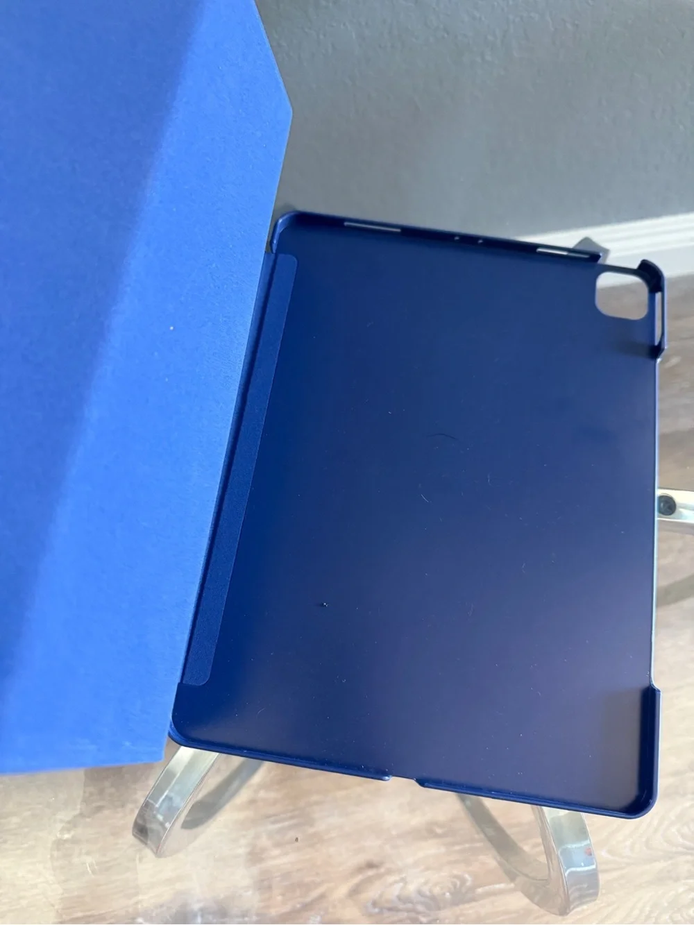 13” iPad Pro Slim Blue Tablet Folio Case - Protective Smart Cover